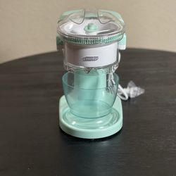 Daze Snow Cone Machine