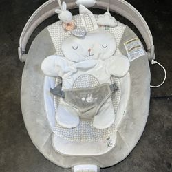 Ingenuity Inlighten Baby Bouncer