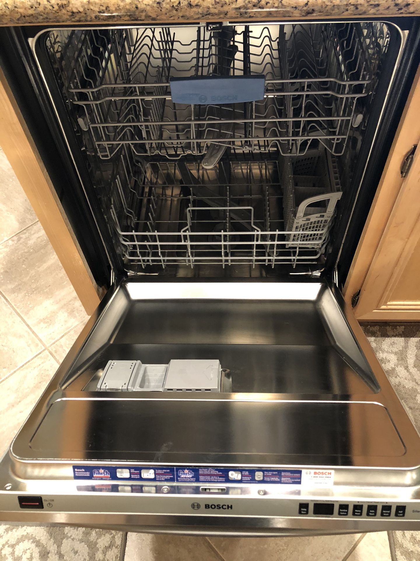 Bosch Silence Plus 46 dBA Dishwasher for Sale in Upland, CA OfferUp