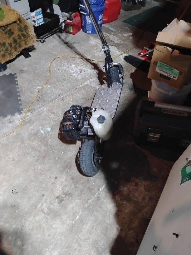 Gas Powered Scooter