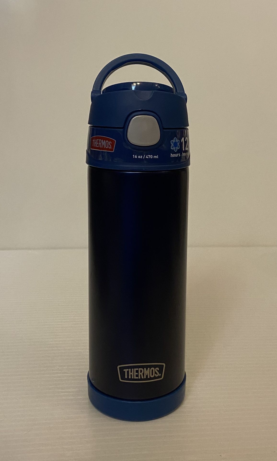 NEW 16oz THERMOS FUNtainer Water Bottle!  Stays Cold For 12hrs.    18.99$ Retail 