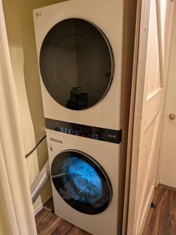 LG WashTower - Like New