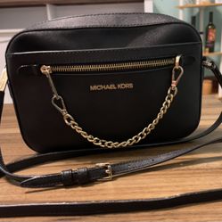 Michael Kors Crossbody