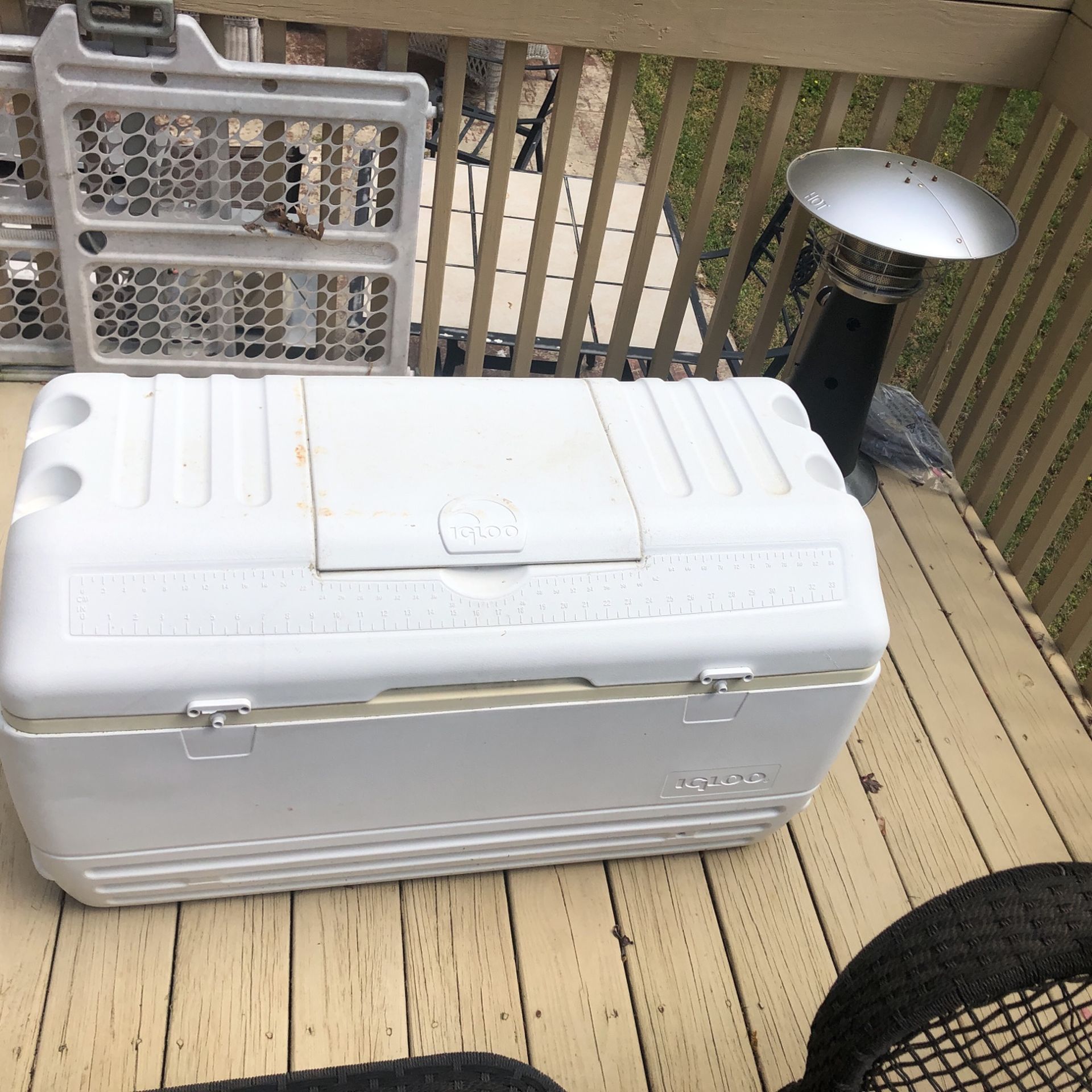 Large Igloo Cooler