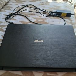 Acer Aspire 3 Black Laptop With Charger Cord
