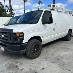 2014 Ford E150