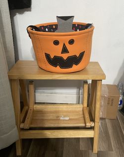 Pumpkin Halloween Basket