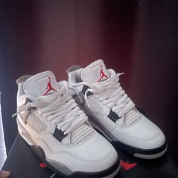 Jordan 4 Retro White Cement (2025)