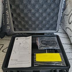 Monocular Telescope 
w/hard shell waterproof case