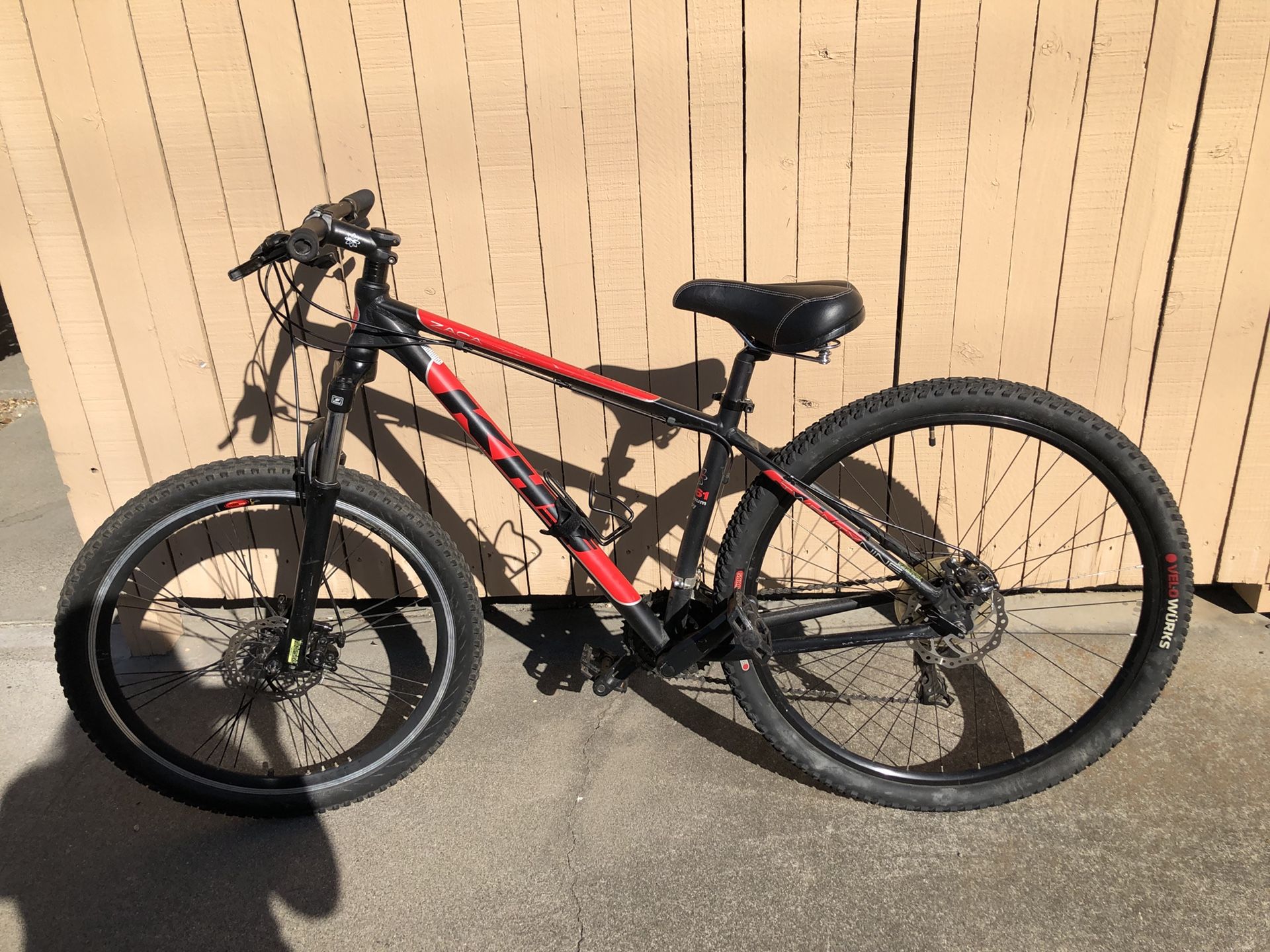 KHS twenty nine 6061 aluminum alloy bike