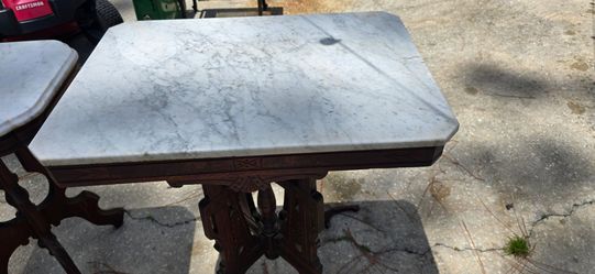 Antique Victorian Eastlake-style marble parlor table 28"x19.5 Line is a shadow in pic OPEN TO OFFERS