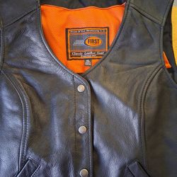 Leather Vest Size XL 