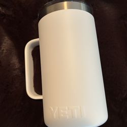 Yeti Rambler 24oz 