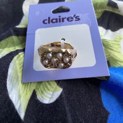 Claire’s ring new