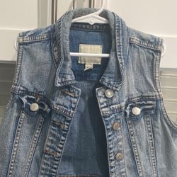 Jean  Vest