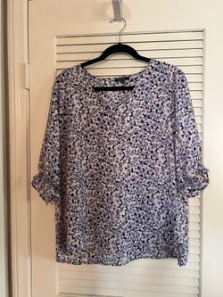 Women’s Tops L/XL all in as new condition