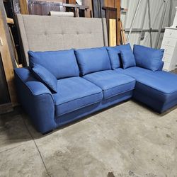 Sectional Sofa 