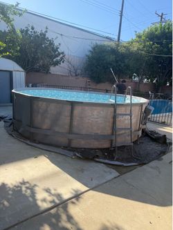 Summer Waves above ground pool
