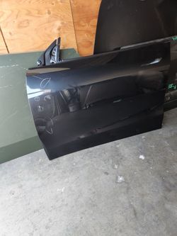 2020-2025 Tesla Model Y Left Driver Front Door Shell