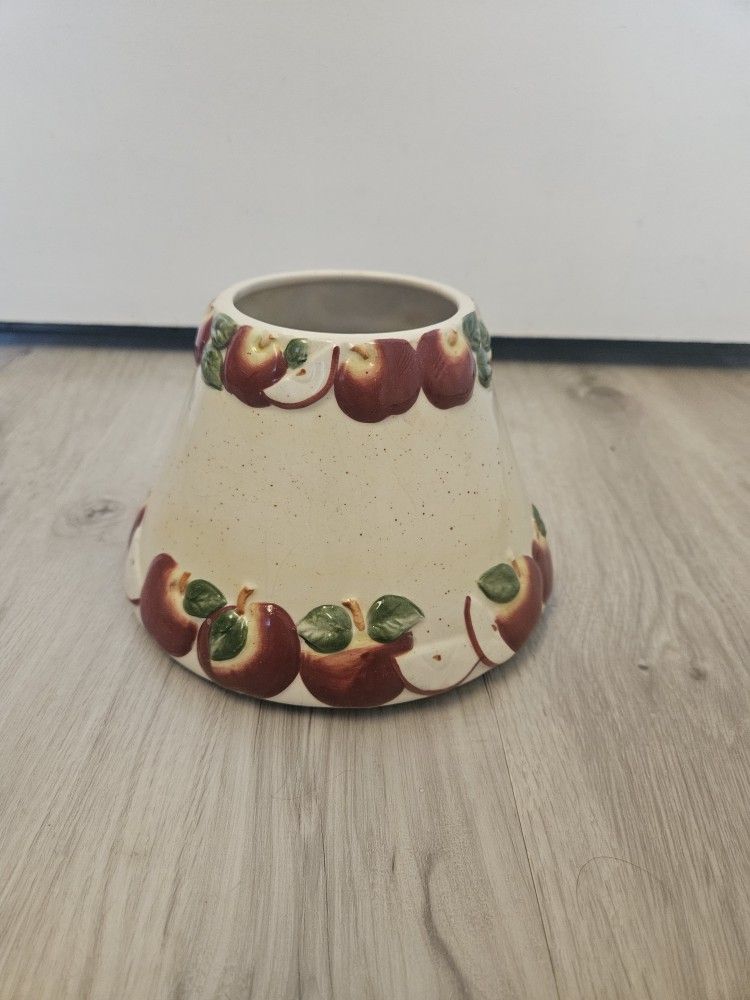 Yankee Candle Ceramic Apple Shade – Classic Country Apple Design