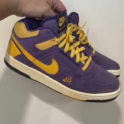 Nike Delta Force 3/4 ‘LA LAKERS’ Vintage 2003 Men Size : 11.5