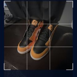 Jordan 1 size 6