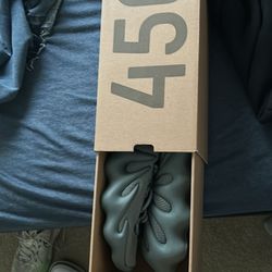 Yeezy 450