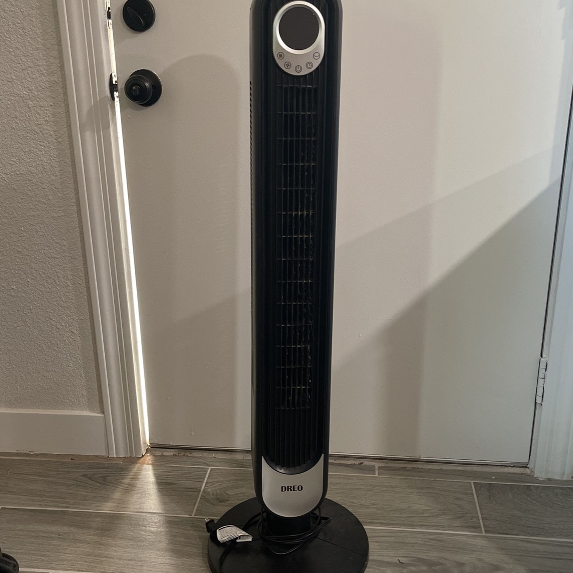 Dreo Cruiser Pro T1 Tower Fan, 42 Inch Quiet Oscillating Bladeless Fan with Remote