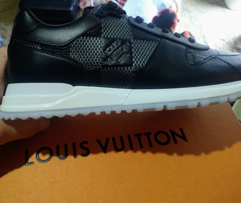 Louis Vuitton Shoes For Men Original for Sale in Spring Valley, CA - OfferUp
