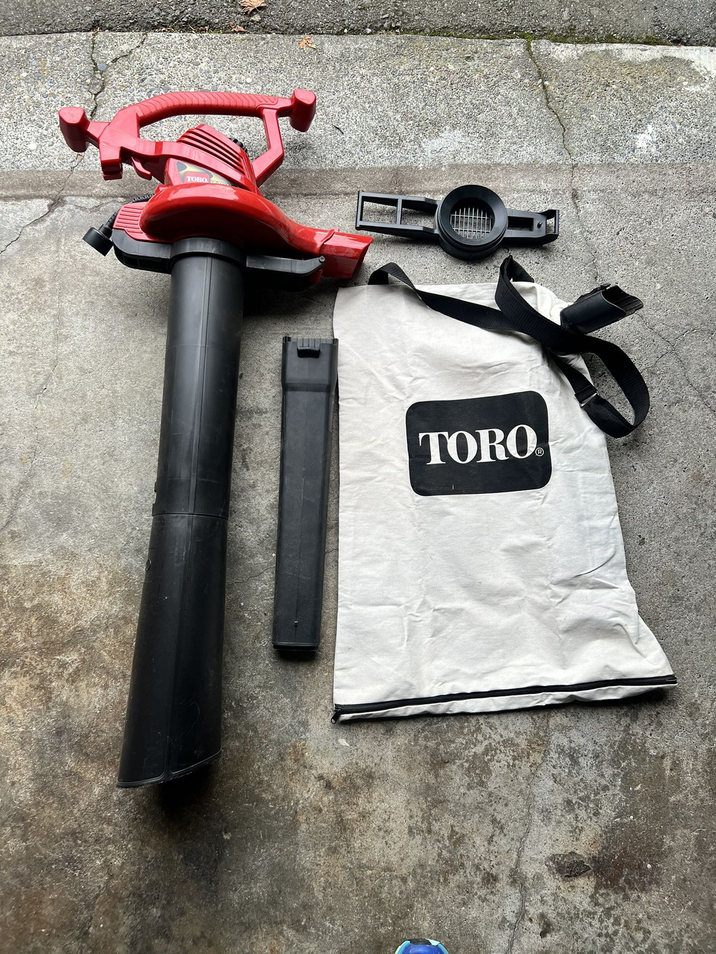 Toro Leaf Blower and Vac