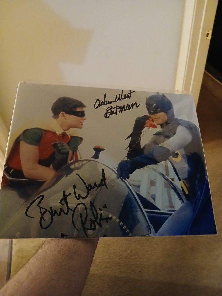 SIgned batman picture