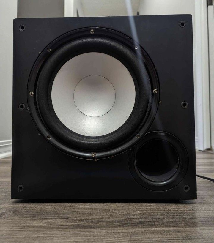 Polk Audio Surround Sound Subwoofer