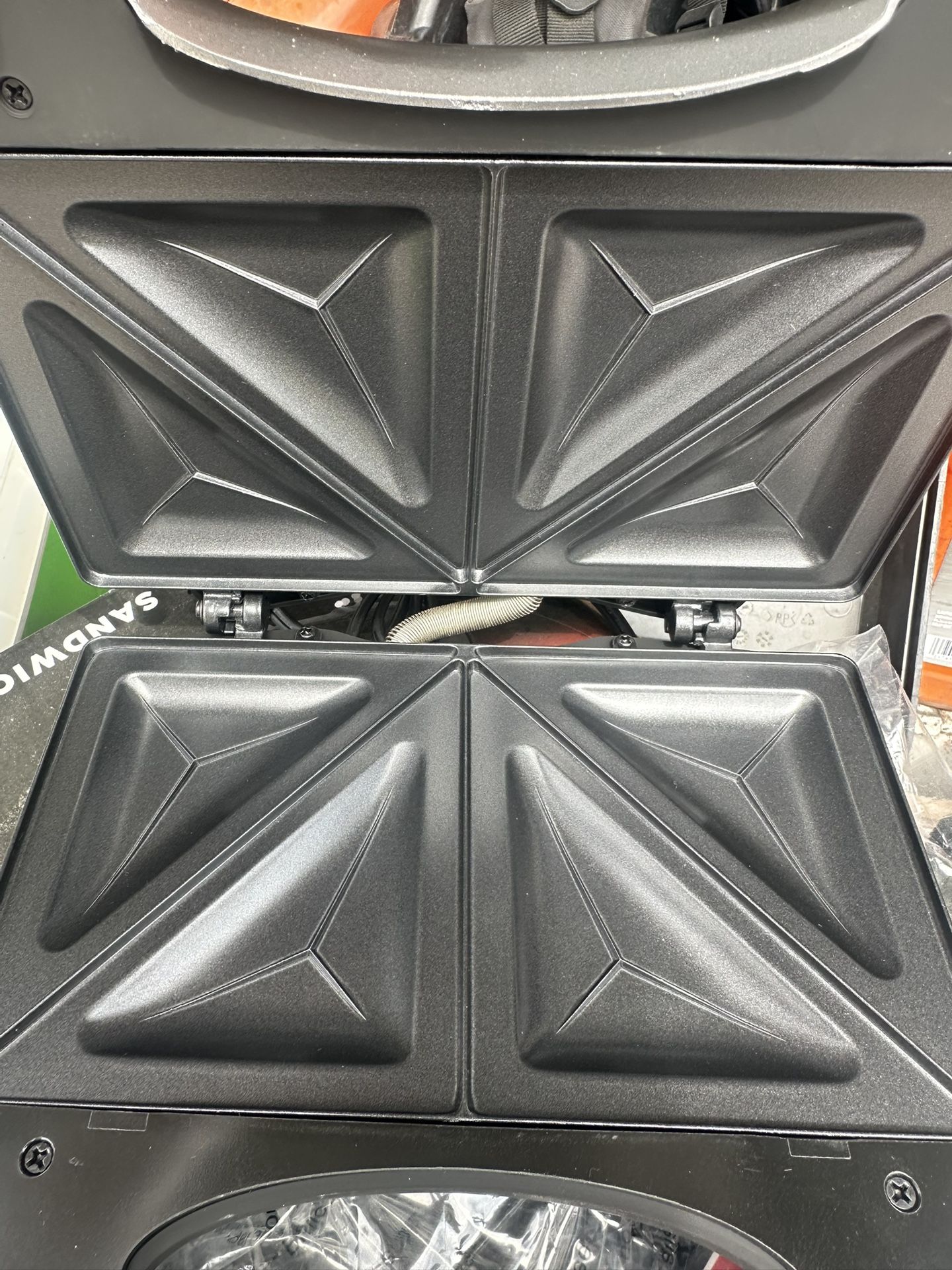 Sandwich maker