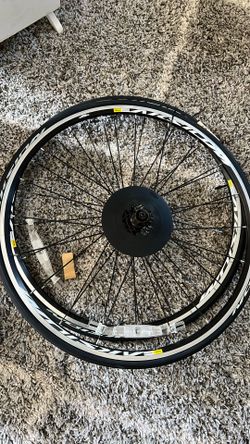 Mavic Aksium Bike Tires