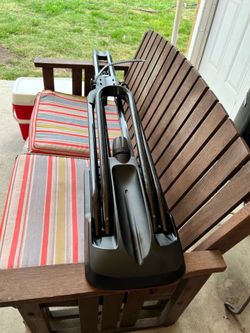Yakima Highroad Premium Rooftop Upright Bike Mount