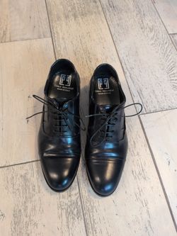 Men dress shoes