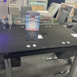 Gorgeous Modern Extendable Dining Table 