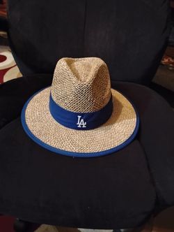 Beautiful New Era LA Dodgers Hat Located In Reedley 
