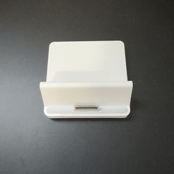 Apple A1352
