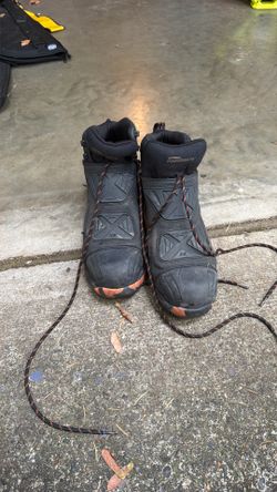 ***Mens USA 11 Hytest Footrests***