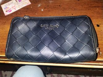 Darcy Marks London Navy Woven Zip Wallet