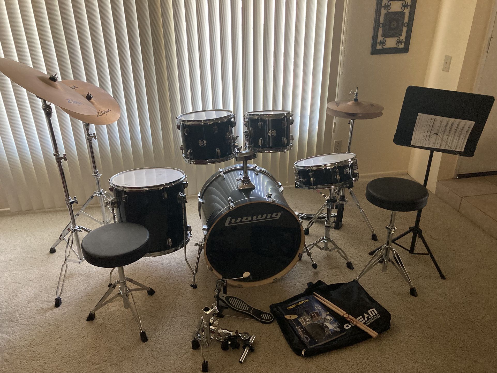 Ludwig Element Evolution 5 Piece Drum Set