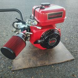 NEW PREDATOR NON HEMI 212cc ENGINE CASH ONLY, NO TRADES AND NOTHING SOLD SEPARATELY 