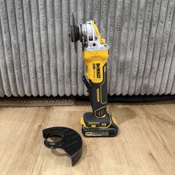 DeWalt DCG415 20V XR Brushless Angle Grinder w/ Battery & Guard