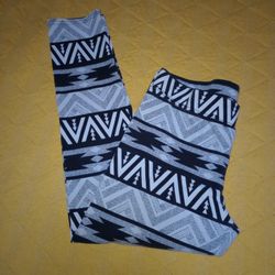 Juniors Leggings Size M • Black/Grey • by American Eagle Outfitters 