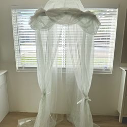 Pottery Barn Kids Canopy