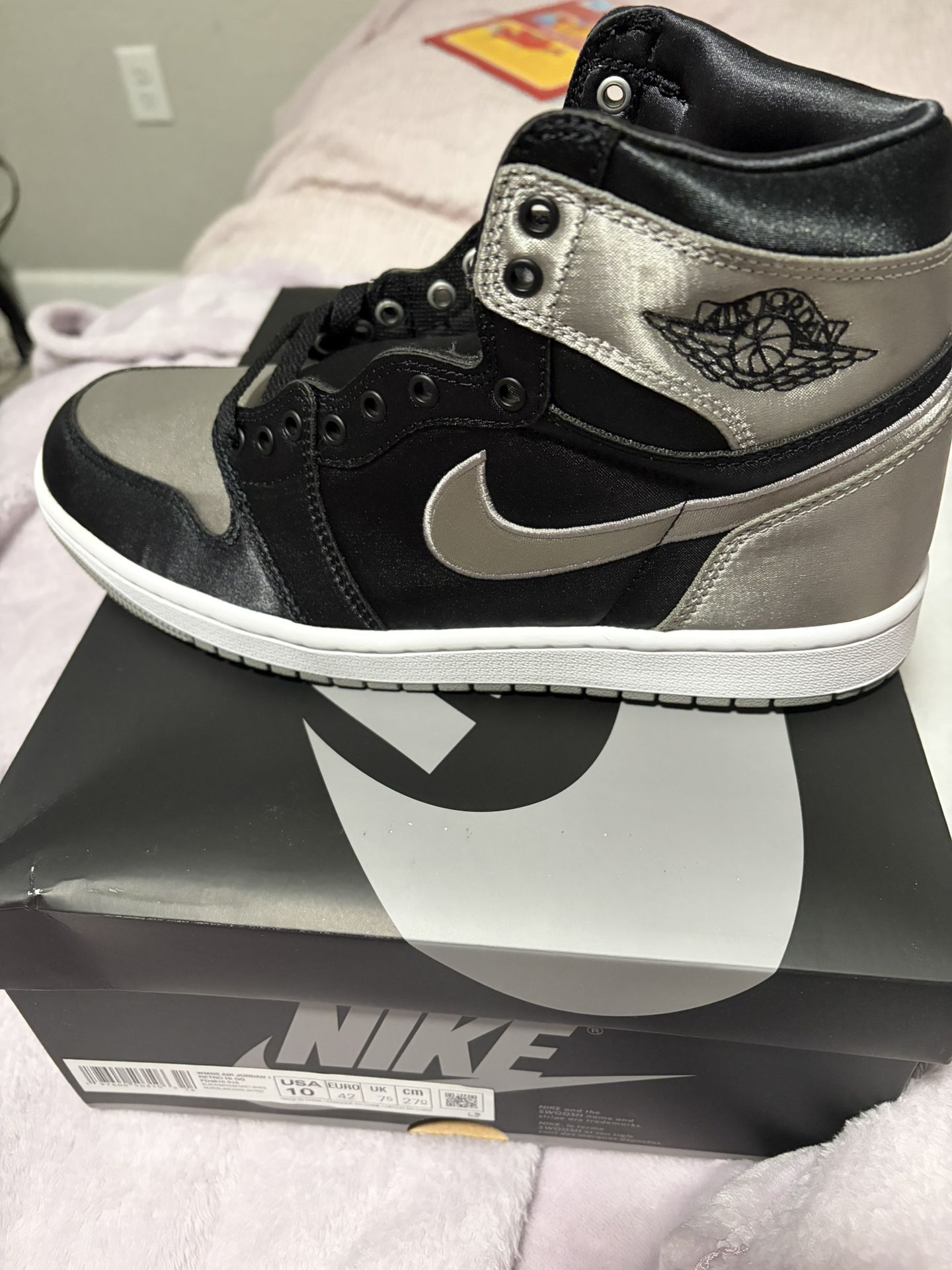 Jordan 1 Satin Shadow