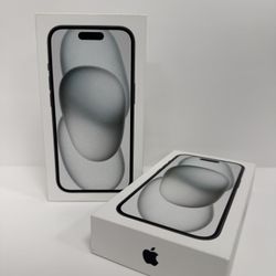 iPhone 15 available in BLACK