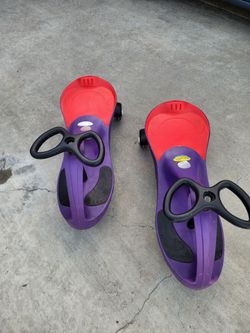 Plasma wiggle cars