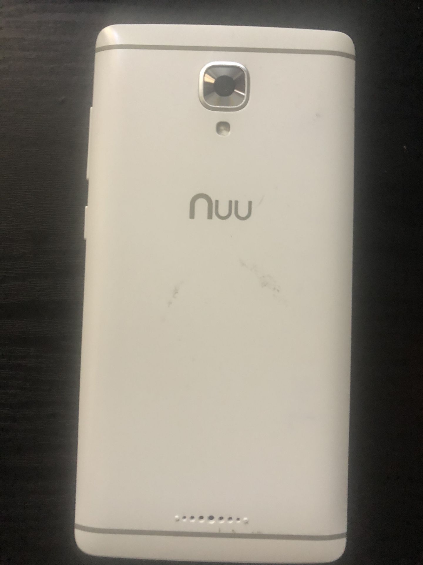 NUU A3 Android phone - unlocked